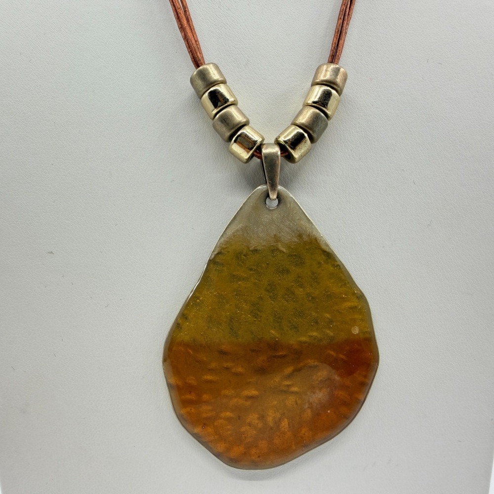 Vintage Boho Amber Tone Resin Hammered Metal Teardrop Pendant Cord Necklace Y2K